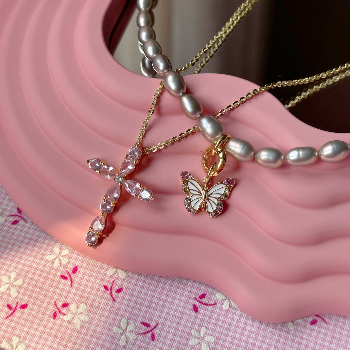 Dreamy Fantasy Necklace Set