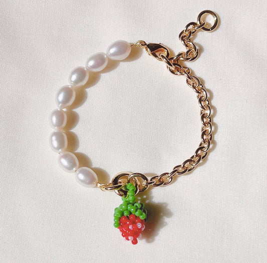 Strawberry Pearl and Chain Bracelet